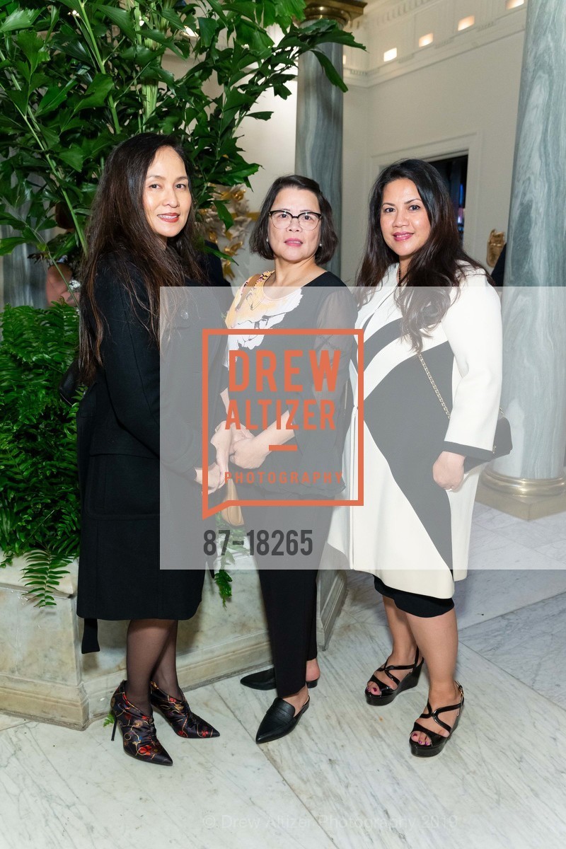 Eloisa Saquilayan, Maribel Radoc, Angela Galang, Photo #87-18265