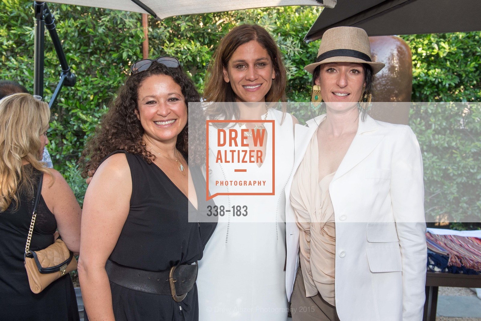 Western Bonime, Elizabeth Welborn, Hillary Bachmann, Gucci & Vogue Dinner, Ma(i)sonry. 6711 Washington St, June 25th, 2015, Photo #338-183 Western Bonime, Elizabeth Welborn, Hillary Bachmann, Photo #338-183