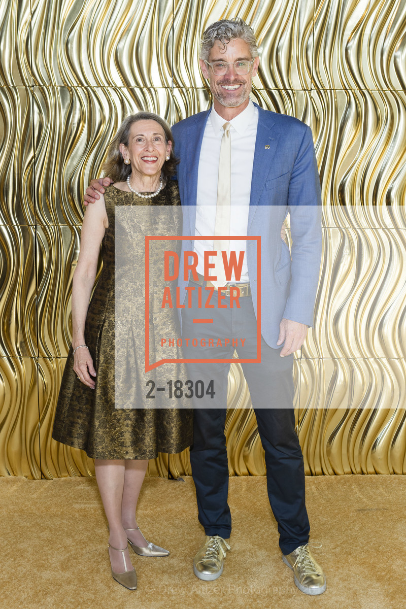 Roberta Katz, Chris Flink, Exploratorium's Party at the Piers 2019: Alchemy, Exploratorium. Pier 15, May 3rd, 2019, Photo #2-18304 Roberta Katz, Chris Flink, Photo #2-18304