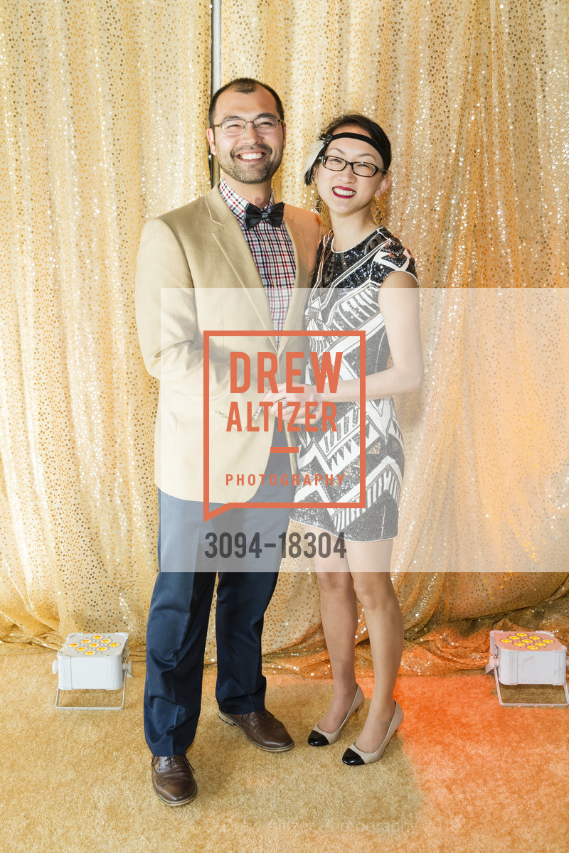 Chris Stead, Yina Dong, Exploratorium's Party at the Piers 2019: Alchemy, Exploratorium. Pier 15, May 3rd, 2019, Photo #3094-18304 Chris Stead, Yina Dong, Photo #3094-18304