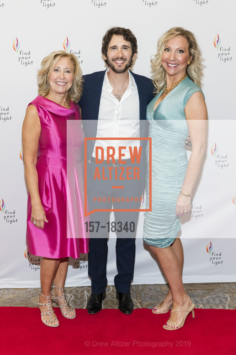 Pati Frey, Josh Groban, Marian Gill, Photo #157-18340