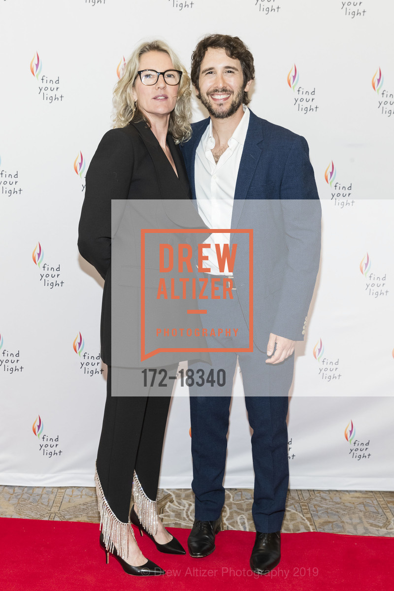 Luke Burland, Josh Groban, Find Your Light Foundation Gala 2019, Ritz Carlton Half Moon Bay. 1 Miramontes Pt. Road, May 4th, 2019, Photo #172-18340 Luke Burland, Josh Groban, Photo #172-18340