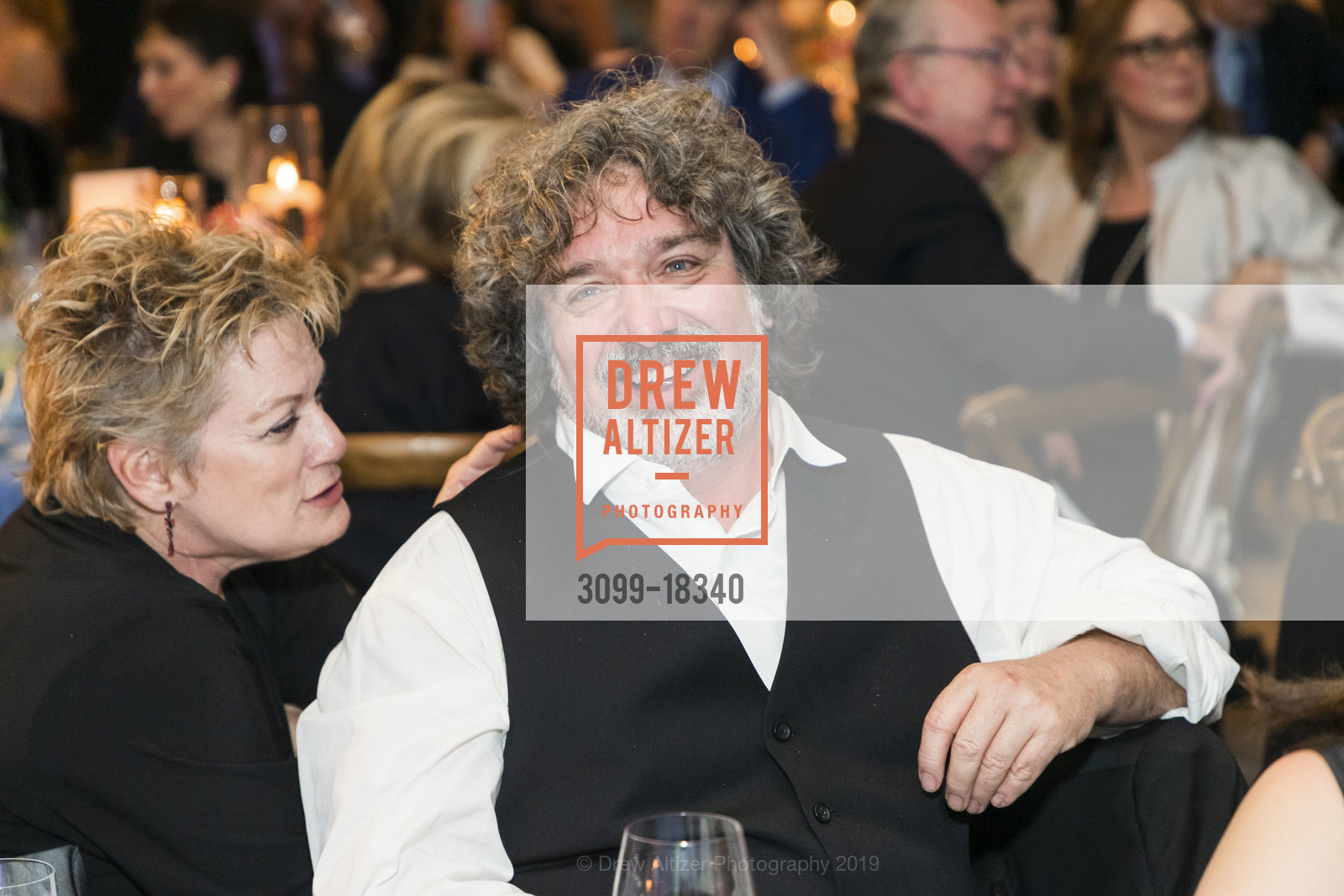 Jeri Johnstone, Andrew Johnstone, Find Your Light Foundation Gala 2019, Ritz Carlton Half Moon Bay. 1 Miramontes Pt. Road, May 4th, 2019, Photo #3099-18340 Jeri Johnstone, Andrew Johnstone, Photo #3099-18340