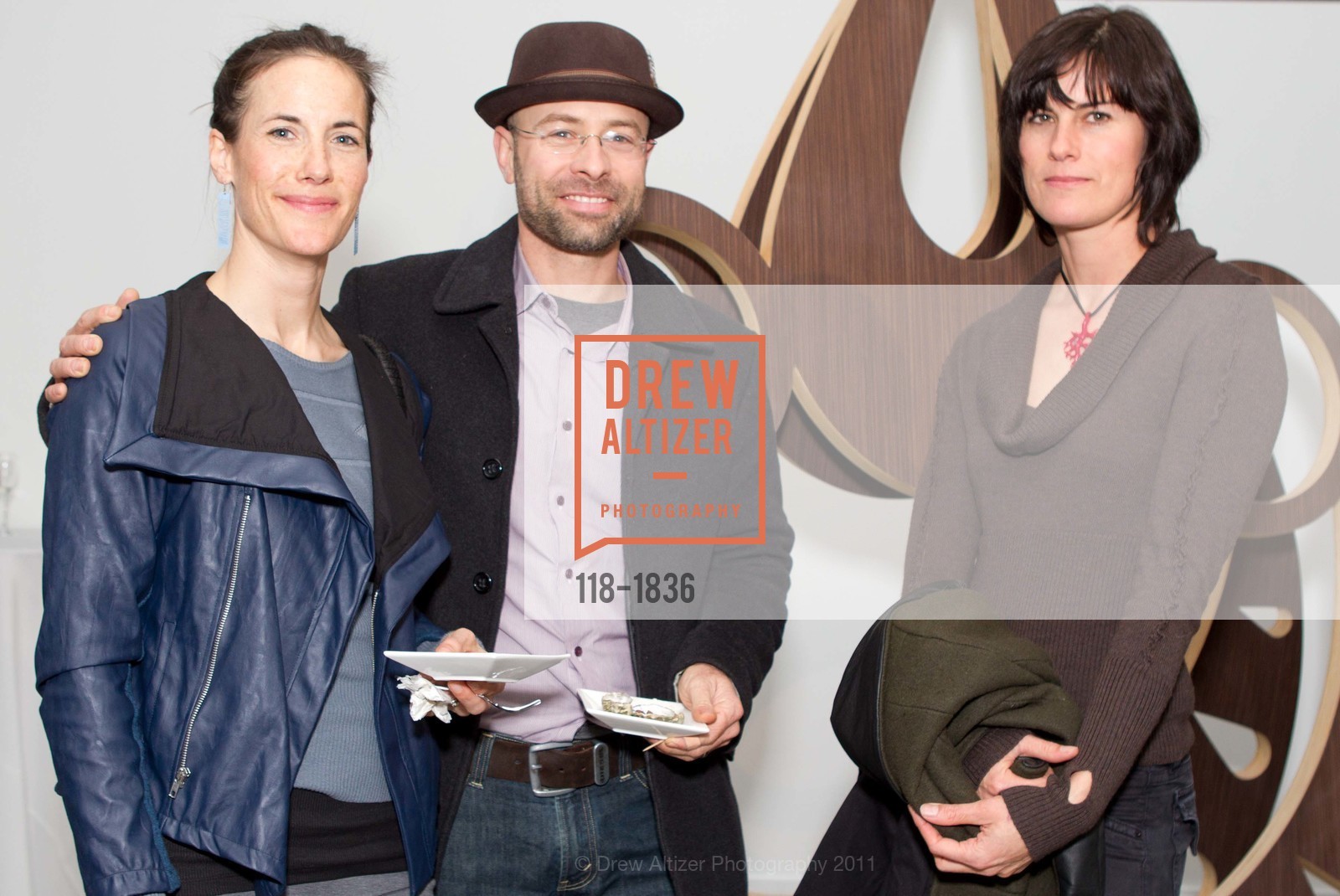 Svea Soll, Jason Soll, Laurel Roth, FREY NORRIS' CONTEMPORARY & MODERN VIP Preview of its Newly Opened Gensler-Designed Galleries, US, February 25th, 2011, Photo #118-1836 Svea Soll, Jason Soll, Laurel Roth, Photo #118-1836