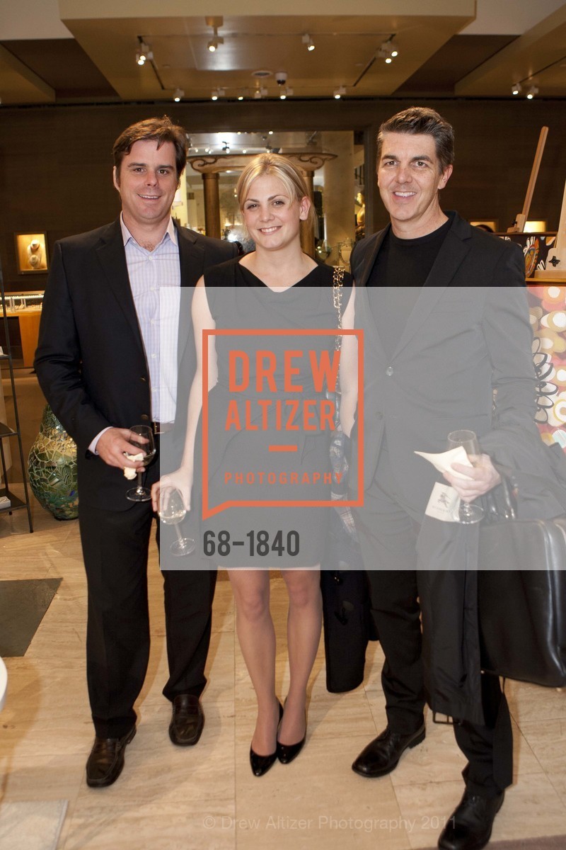 Taylor Flynn, Bailey Flynn, Kevin McKenna, Photo #68-1840