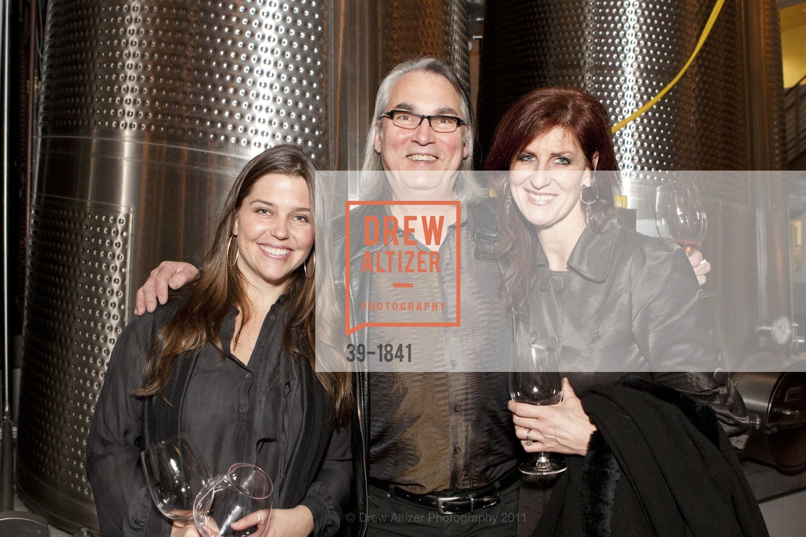 Jennifer Desmond, David Stevens, Monica Stevens, Open That Bottle Night, US, February 25th, 2011, Photo #39-1841 Jennifer Desmond, David Stevens, Monica Stevens, Photo #39-1841