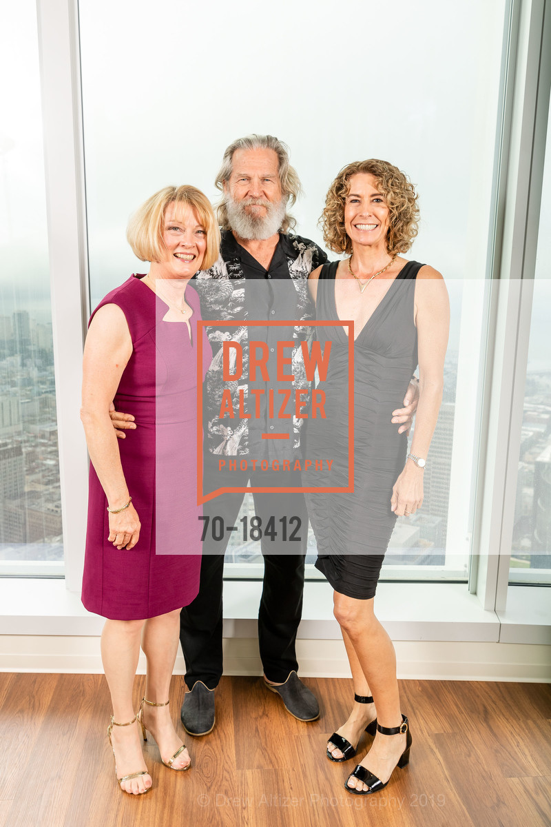 Ginny Sjoberg, Jeff Bridges, Pegine Grayson, Photo #70-18412