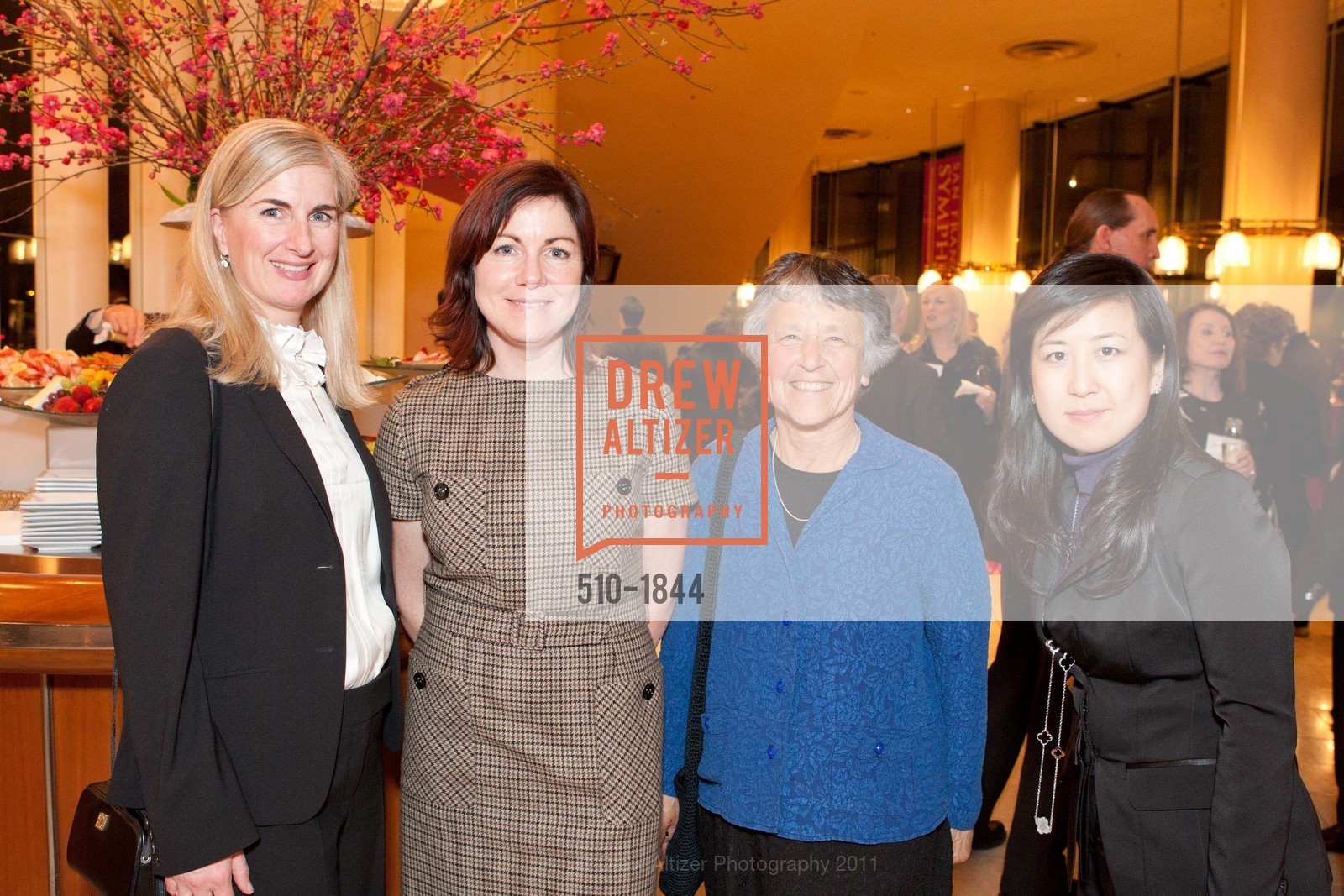 Kristin Boettger, Nancy Barrett, Dorothy Kaplan, Susanna Yao, Photo #510-1844
