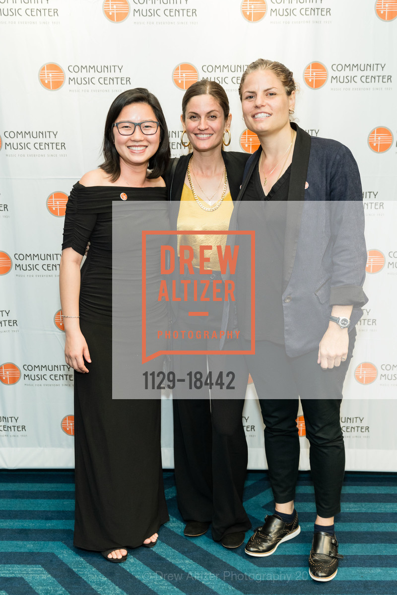 Amy Phan, Adrianna DelGadillo, Toni Peterson, Community Music Center's Spring Gala, InterContinental. 888 Howard Street, May 11th, 2019, Photo #1129-18442 Amy Phan, Adrianna DelGadillo, Toni Peterson, Photo #1129-18442