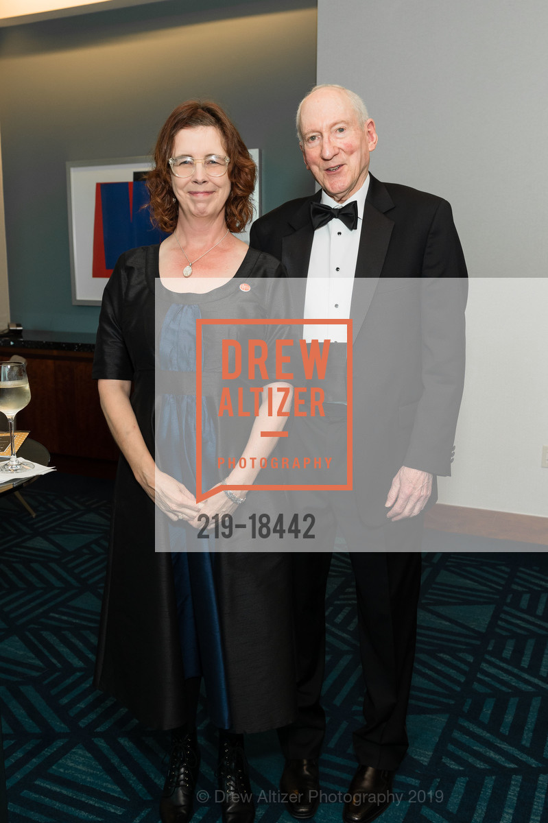 Polly Springhorn, Tom Goldman, Community Music Center's Spring Gala, InterContinental. 888 Howard Street, May 11th, 2019, Photo #219-18442 Polly Springhorn, Tom Goldman, Photo #219-18442