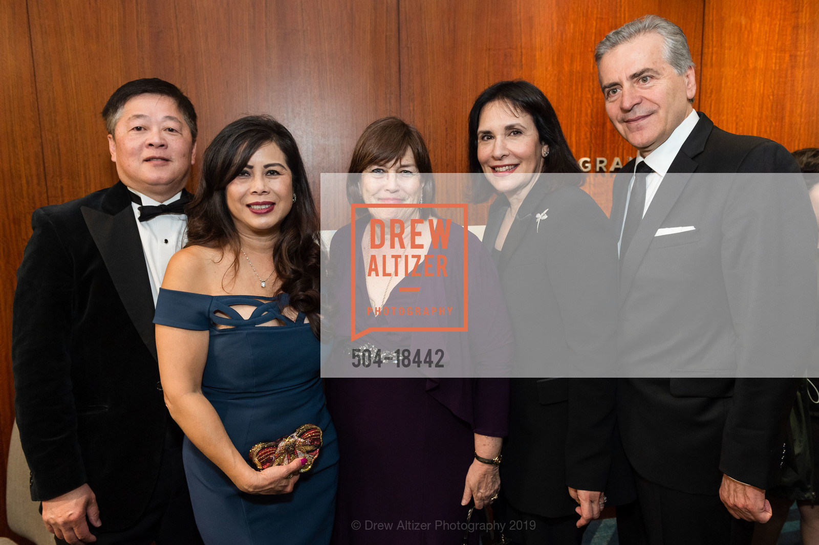 David Seto, Sharon Seto, Carolyn Squeri, Dee Dee Papalexopoulos, Alex Papalexopoulos, Community Music Center's Spring Gala, InterContinental. 888 Howard Street, May 11th, 2019, Photo #504-18442 David Seto, Sharon Seto, Carolyn Squeri, Dee Dee Papalexopoulos, Alex Papalexopoulos, Photo #504-18442