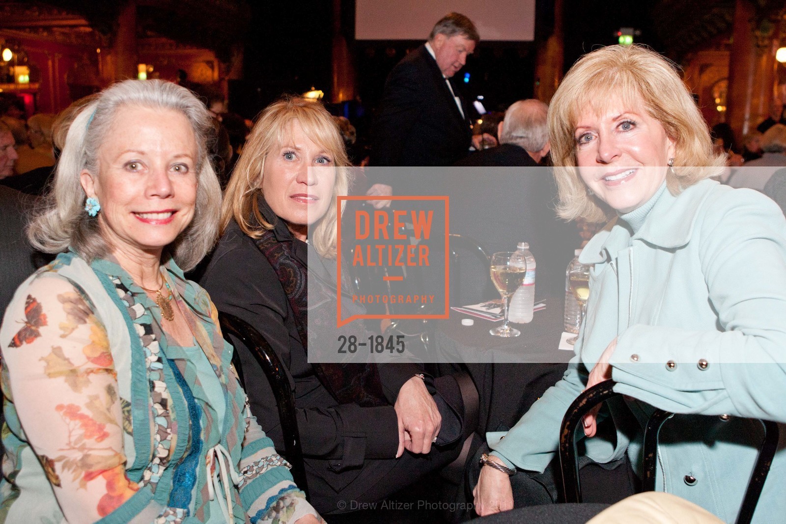 Susie McBaine, Terry Kenney, Marilyn Rich, EPIPHANY CENTER and Wells Fargo Present the 14th ANNUAL BENEFIT and SHOW at Cafe Fugitive, US, March 3rd, 2011, Photo #28-1845 Susie McBaine, Terry Kenney, Marilyn Rich, Photo #28-1845