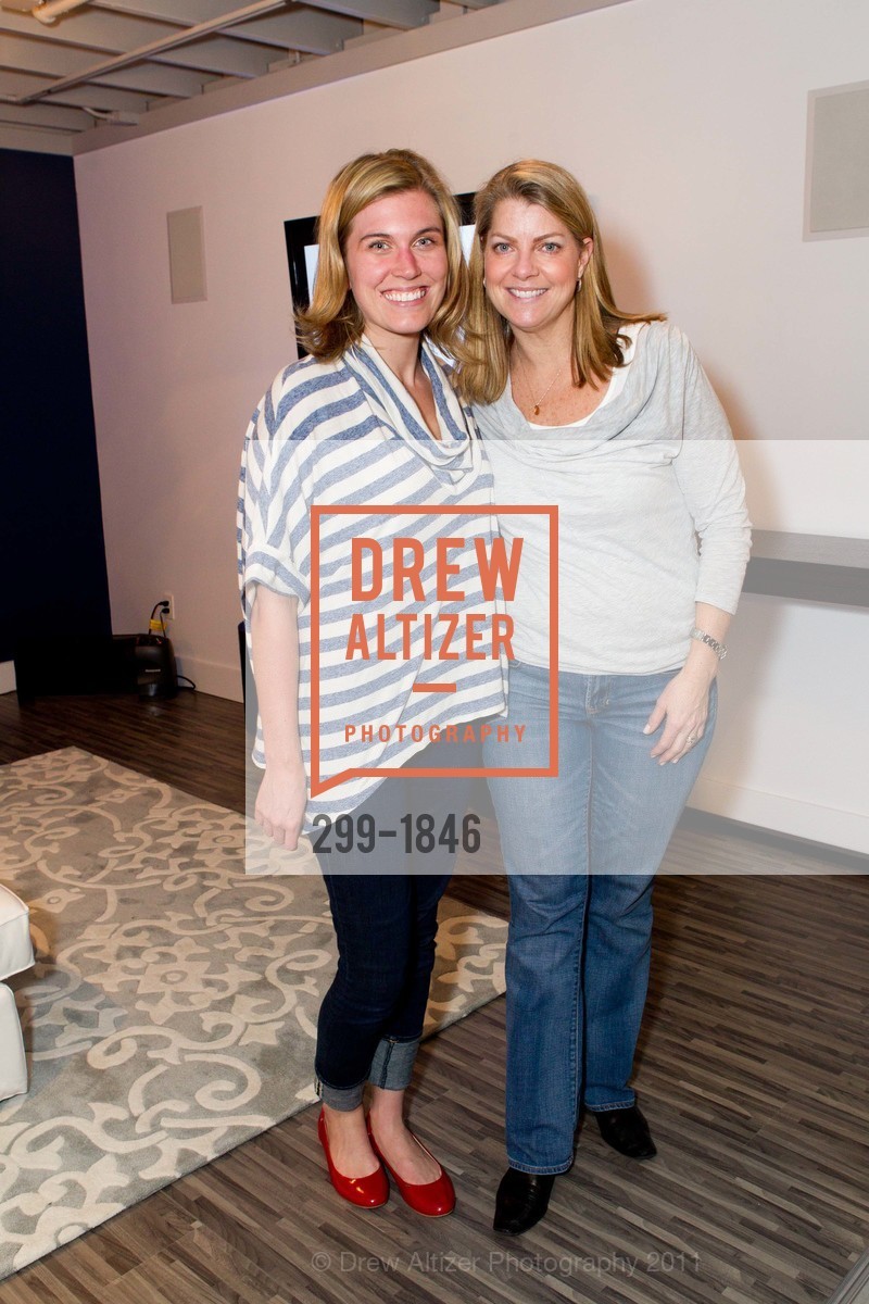 Abby Gee, Kelly Schulz, BLU BUNGALOW Soft Launch - Venue Sneak Peek, US, March 4th, 2011, Photo #299-1846 Abby Gee, Kelly Schulz, Photo #299-1846