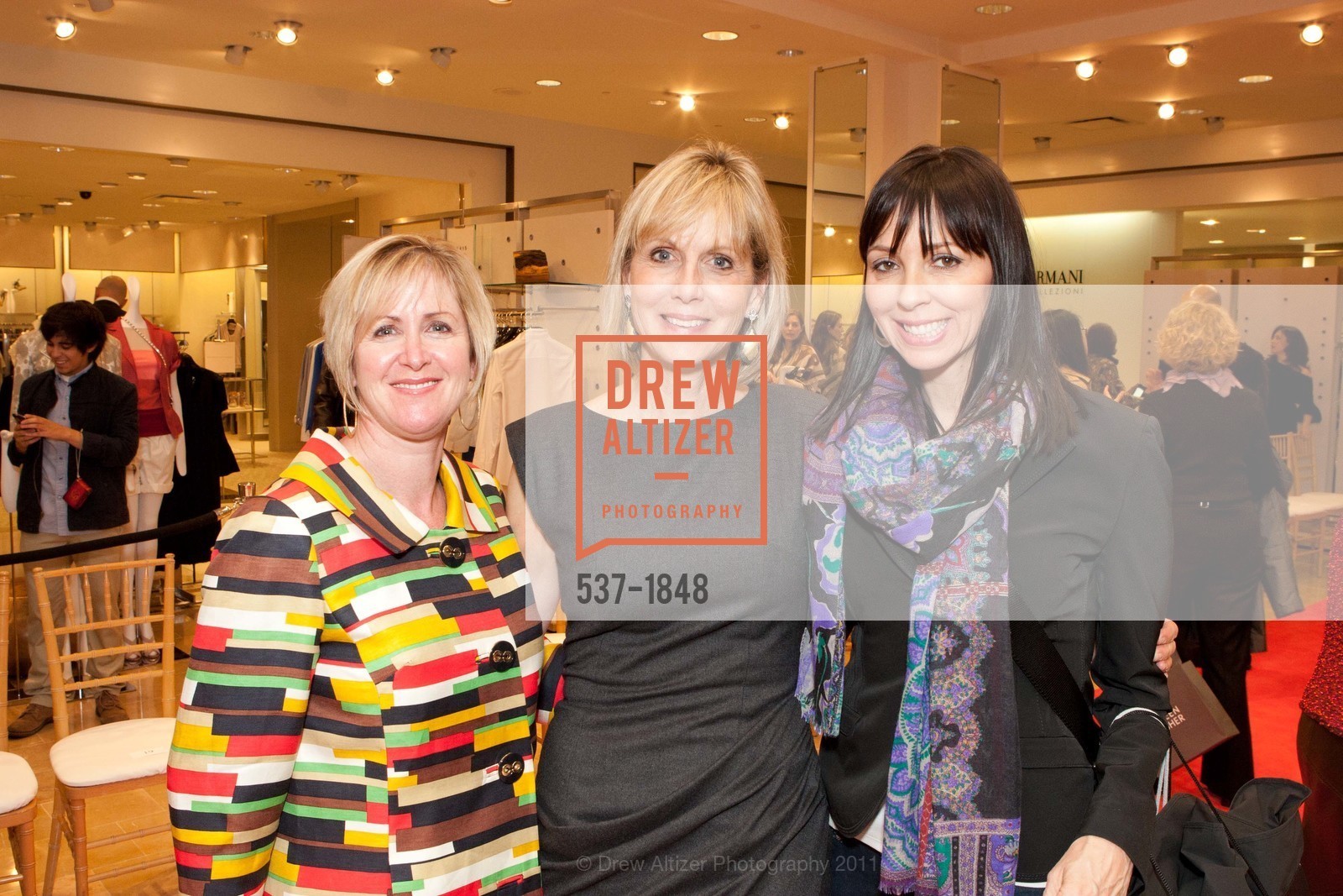 Maureen French, Abby Massie, Jackie Conlin, Photo #537-1848