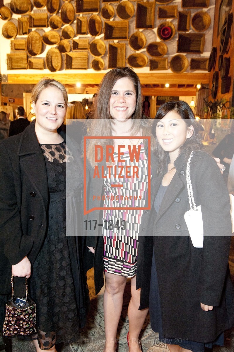 Alena Meeker, Stephanie McCann, Kristin Villasper, The JUNIOR LEAGUE OF SAN FRANCISCO hosts Patron Party for its Upcoming 85th Annual Fashion Show, US, March 3rd, 2011, Photo #117-1849 Alena Meeker, Stephanie McCann, Kristin Villasper, Photo #117-1849