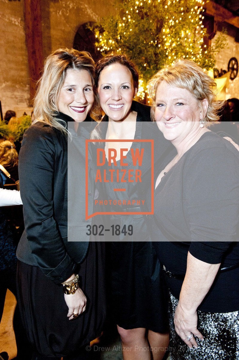 Shareen Harvey, Megan Hawkins, Dawn Carney, The JUNIOR LEAGUE OF SAN FRANCISCO hosts Patron Party for its Upcoming 85th Annual Fashion Show, US, March 3rd, 2011, Photo #302-1849 Shareen Harvey, Megan Hawkins, Dawn Carney, Photo #302-1849