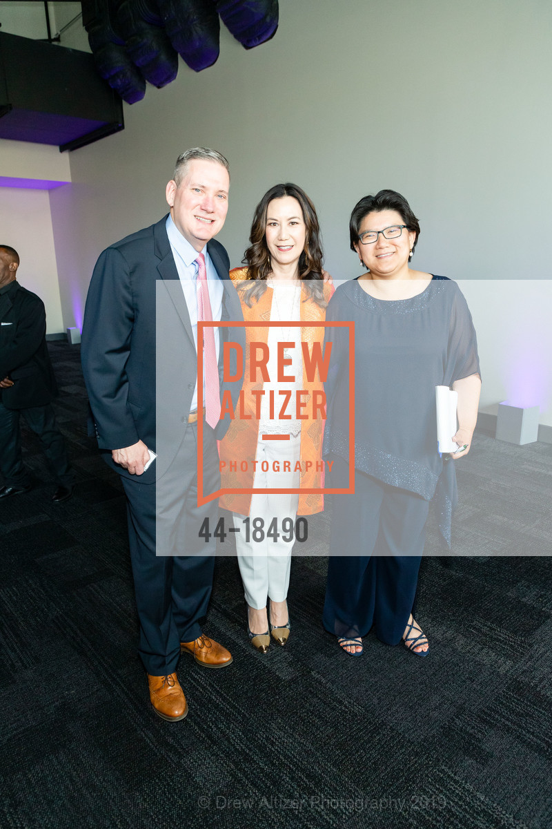 John Blazek, Nadyne Orona, Jessica Chang Greenman, On Lok Celebrates 2019, The City View at Metreon. 135 4th St #4000, May 17th, 2019, Photo #44-18490 John Blazek, Nadyne Orona, Jessica Chang Greenman, Photo #44-18490