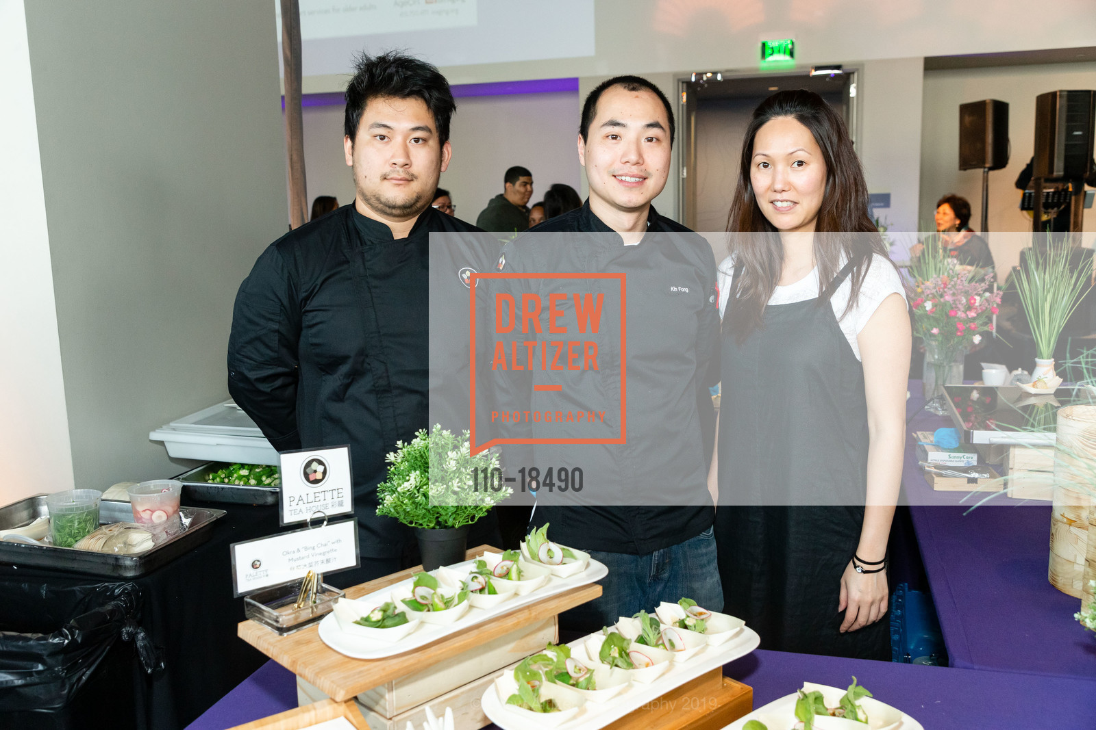 Jin Liu, Kim Fong, Julie Chu, Photo #110-18490