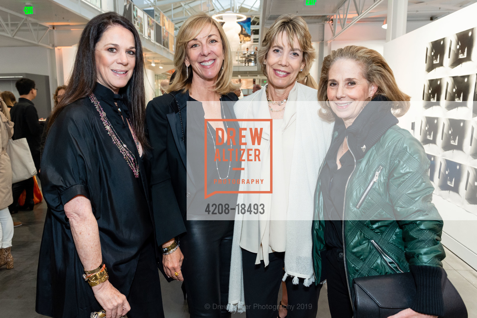 Kimberly Karp, Wendy Vandermeer, Elizabeth Bedford, Patsy Lurie, SFAI Annual Fundraiser: Vernissage 2019, Fort Mason Center for Arts & Culture, SFAI Campus Pier 2. 2 Marina Blvd, May 16th, 2019, Photo #4208-18493 Kimberly Karp, Wendy Vandermeer, Elizabeth Bedford, Patsy Lurie, Photo #4208-18493