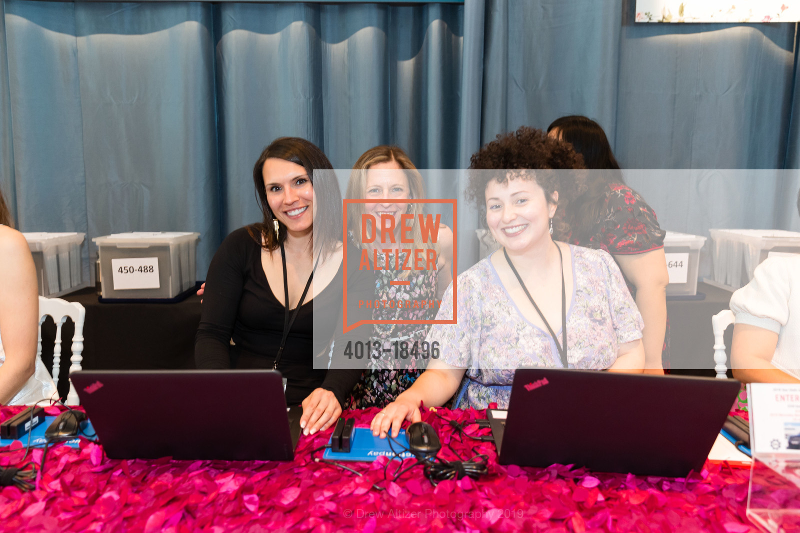 Caitlyn Goodman, Anne, Vicky Palacios, Meals on Wheels San Francisco 32nd Annual Star Chefs and Vintners Gala 2019, Fort Mason Festival Pavillion. 2 Marina Boulevard, May 19th, 2019, Photo #4013-18496 Caitlyn Goodman, Anne, Vicky Palacios, Photo #4013-18496