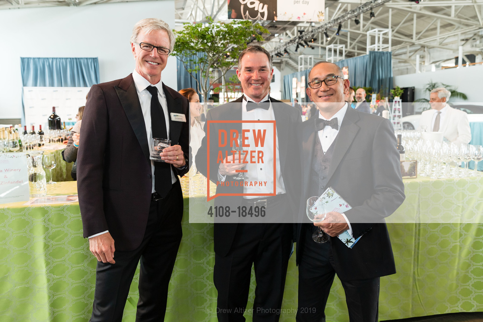 Rob Bloemker, Moses Cesario, Carl Tsukahara, Meals on Wheels San Francisco 32nd Annual Star Chefs and Vintners Gala 2019, Fort Mason Festival Pavillion. 2 Marina Boulevard, May 19th, 2019, Photo #4108-18496 Rob Bloemker, Moses Cesario, Carl Tsukahara, Photo #4108-18496