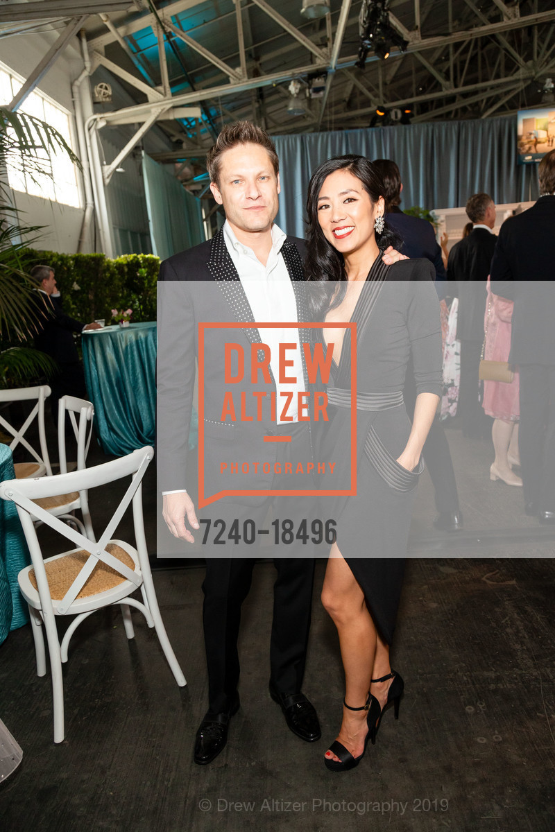 Mike Dinsdale, Melissa Sun, Photo #7240-18496