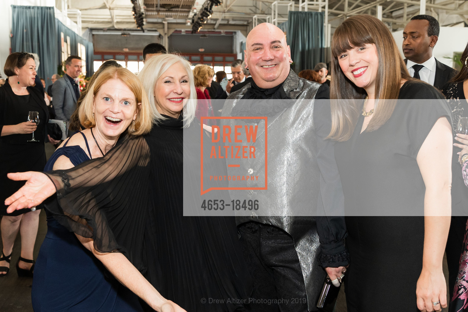 Juan Mercado, Leslie Gibin, Craig Debeany, Hillary Tyree, Meals on Wheels San Francisco 32nd Annual Star Chefs and Vintners Gala 2019, Fort Mason Festival Pavillion. 2 Marina Boulevard, May 19th, 2019, Photo #4653-18496 Juan Mercado, Leslie Gibin, Craig Debeany, Hillary Tyree, Photo #4653-18496