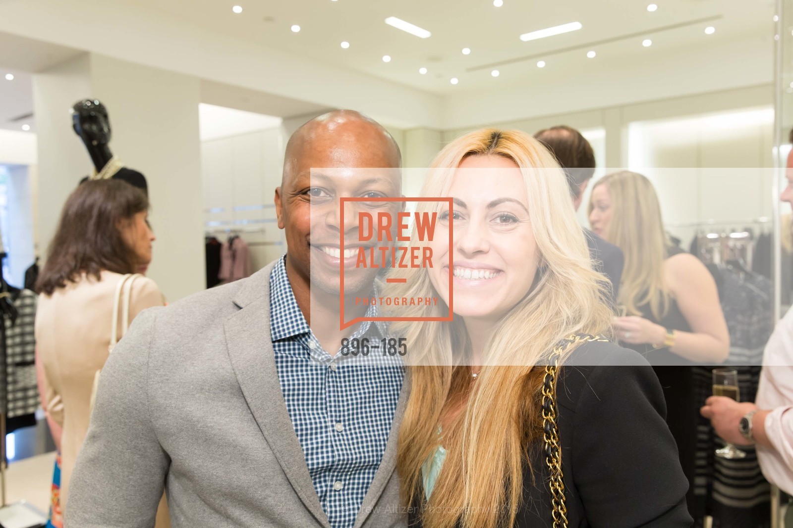 Shawn Saunders, Kimber Frankel, Gucci & Vogue Dinner, St. John Boutique. 767 Market Street, June 25th, 2015, Photo #896-185 Shawn Saunders, Kimber Frankel, Photo #896-185