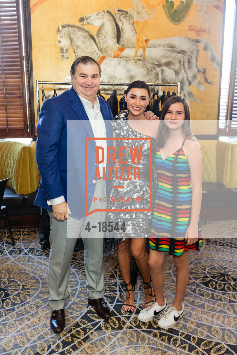 Todd Bradley, Bronwyn Newport Bradley, Gwendolyn Newport, Rubin Singer x Pret-a-NEWPORTer, Fairmont Hotel, Cambridge Suite. 950 Mason Street, May 23rd, 2019, Photo #4-18544 Todd Bradley, Bronwyn Newport Bradley, Gwendolyn Newport, Photo #4-18544