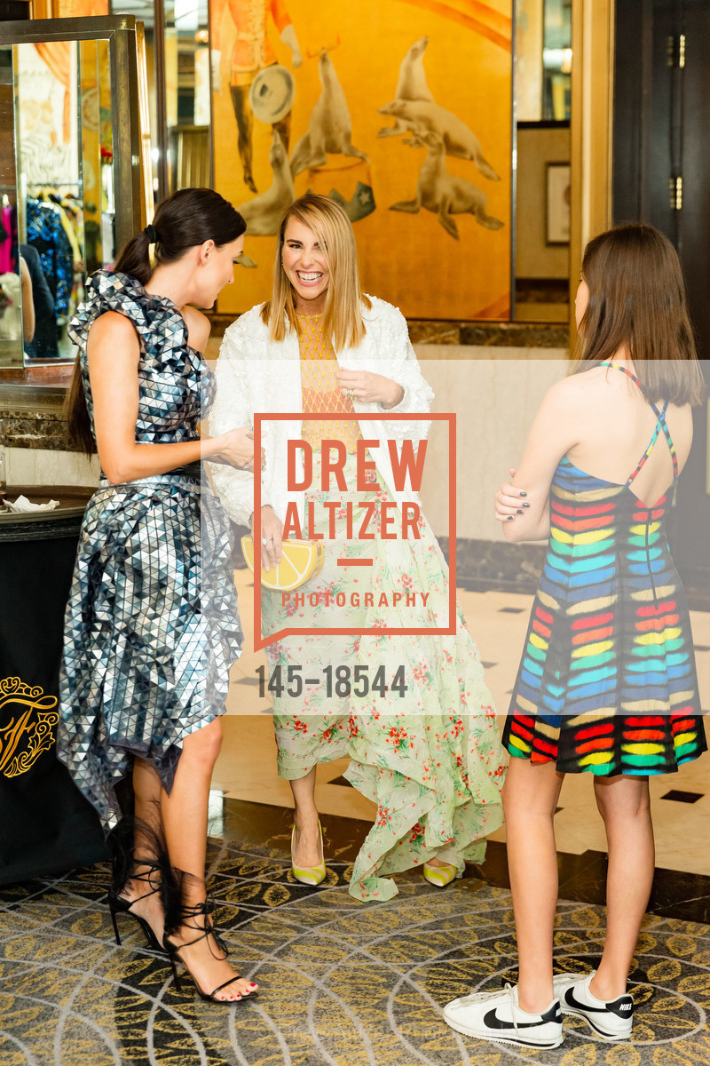 Bronwyn Newport Bradley, Kelly Peters, Gwendolyn Newport, Rubin Singer x Pret-a-NEWPORTer, Fairmont Hotel, Cambridge Suite. 950 Mason Street, May 23rd, 2019, Photo #145-18544 Bronwyn Newport Bradley, Kelly Peters, Gwendolyn Newport, Photo #145-18544