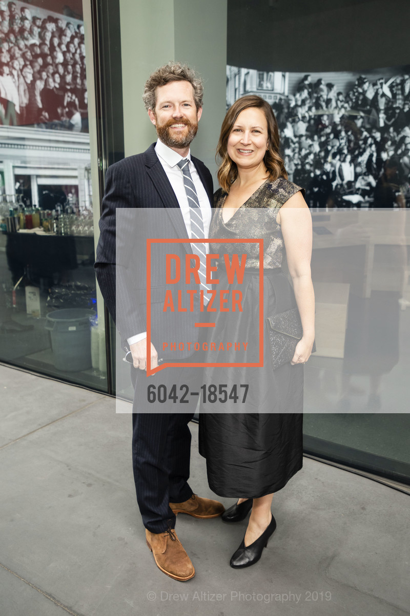 Thomas Ryan, Lauren Ryan, SFMOMA Art Bash 2019, SFMOMA, May 22nd, 2019, Photo #6042-18547 Thomas Ryan, Lauren Ryan, Photo #6042-18547