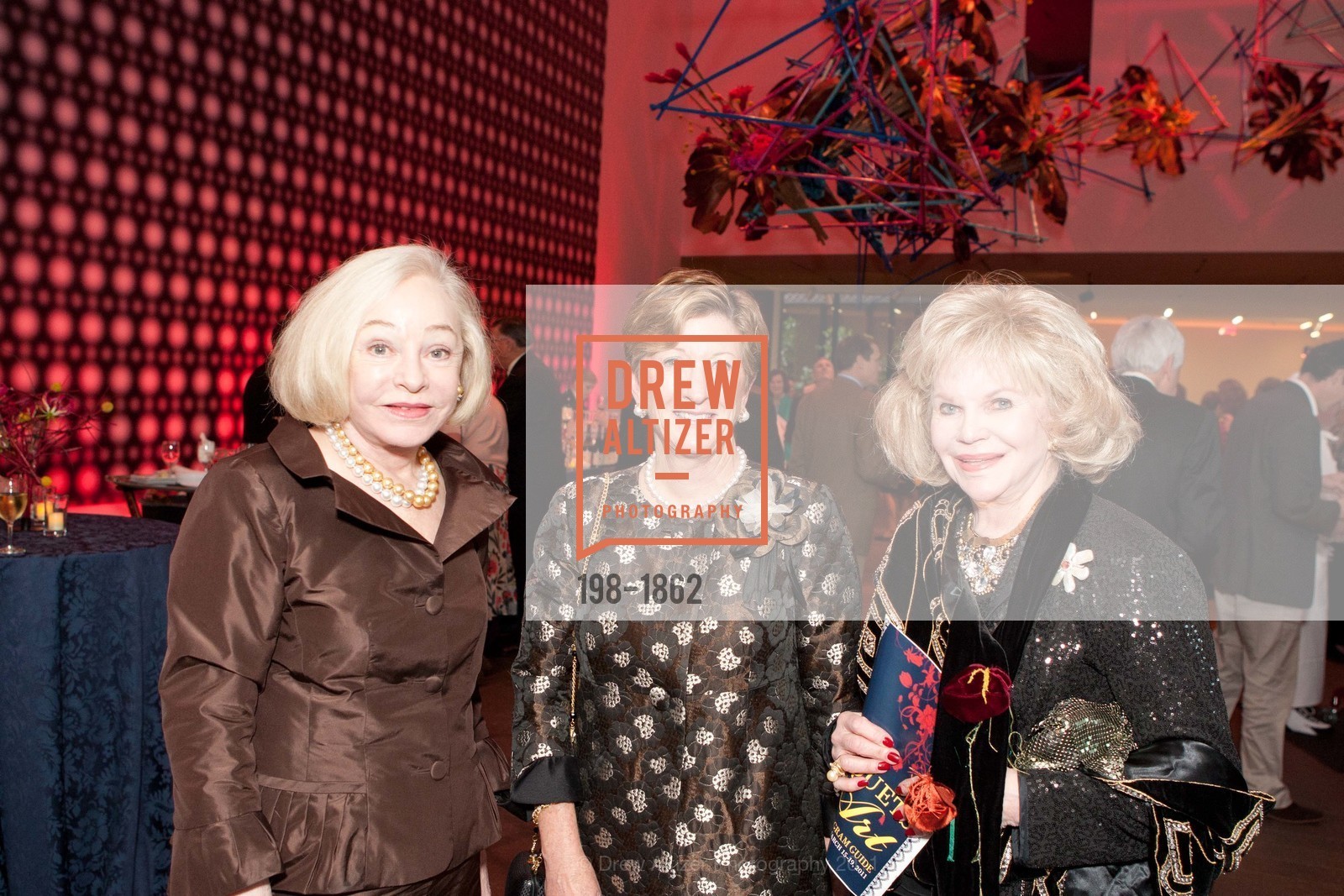 Gretchen Kimball, Susan Milliron, Marilyn Kinney, 27th Annual BOUQUETS TO ART Opening Night Gala, DeYoung Museum. 110313-BouquetsGala, March 14th, 2011, Photo #198-1862 Gretchen Kimball, Susan Milliron, Marilyn Kinney, Photo #198-1862