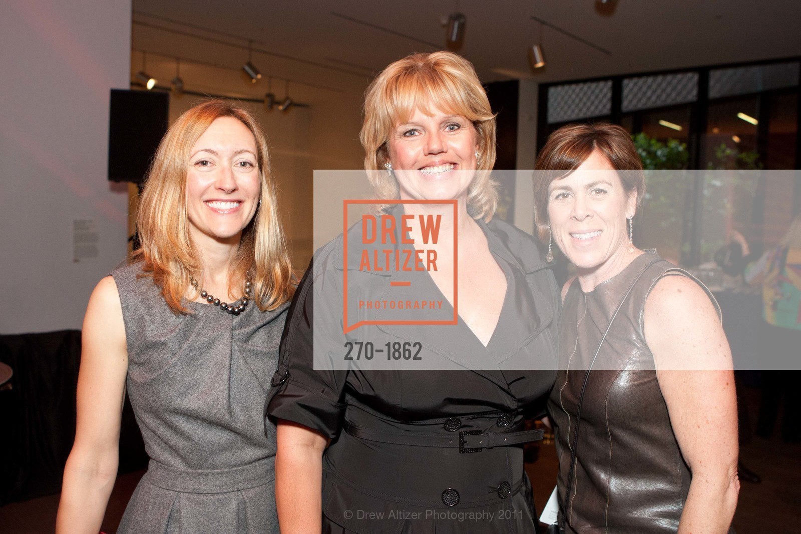 Corrina Bonomo, Anne Simon, Lori Pessah, 27th Annual BOUQUETS TO ART Opening Night Gala, DeYoung Museum. 110313-BouquetsGala, March 14th, 2011, Photo #270-1862 Corrina Bonomo, Anne Simon, Lori Pessah, Photo #270-1862