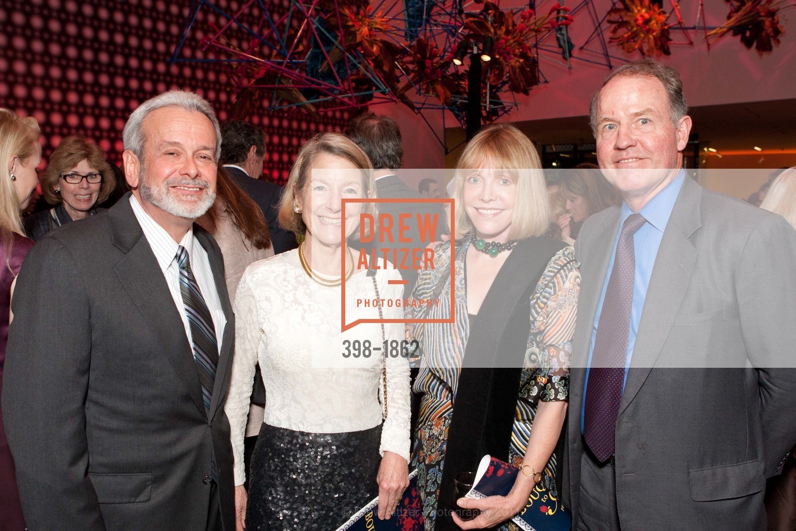 Steve Sherwin, Mona Wilson, Merill Randall Sherwin, John Wilson, 27th Annual BOUQUETS TO ART Opening Night Gala, DeYoung Museum. 110313-BouquetsGala, March 14th, 2011, Photo #398-1862 Steve Sherwin, Mona Wilson, Merill Randall Sherwin, John Wilson, Photo #398-1862