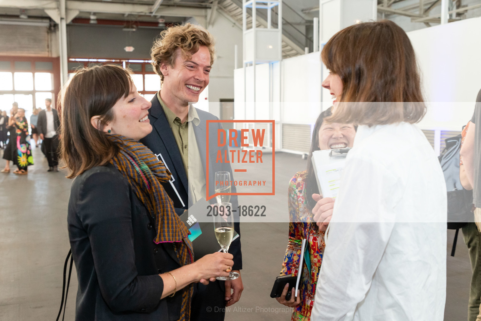 Daelyn Farnham, Michael Svendsen, Headlands Benefit Art Auction 2019, Fort Mason Festival Pavilion, Photo #2093-18622 Daelyn Farnham, Michael Svendsen, Photo #2093-18622