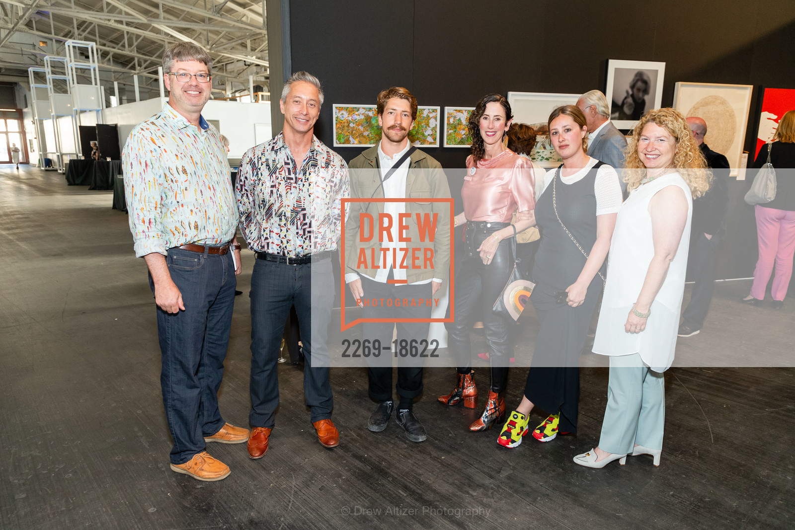 David Cullinan, Jim Davis, Max Houtzager, Drusie Davis, Jenny Chair, Renee Cullinan, Headlands Benefit Art Auction 2019, Fort Mason Festival Pavilion, Photo #2269-18622 David Cullinan, Jim Davis, Max Houtzager, Drusie Davis, Jenny Chair, Renee Cullinan, Photo #2269-18622