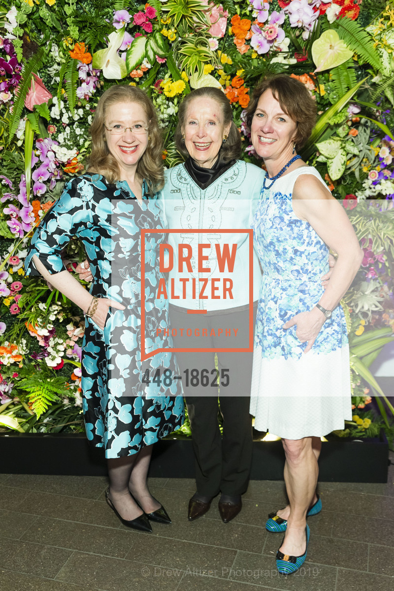 Carol Benz, Kay Benz, Lee Gregory, Bouquets to Art Opening Gala, de Young Museum. 50 Hagiwara Tea Garden Dr, June 3rd, 2019, Photo #448-18625 Carol Benz, Kay Benz, Lee Gregory, Photo #448-18625