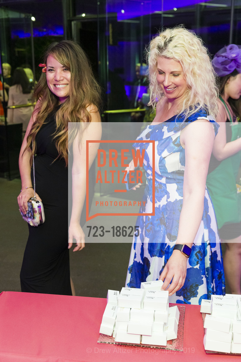 Kimberly Itani, Chantal Anderson, Bouquets to Art Opening Gala, de Young Museum. 50 Hagiwara Tea Garden Dr, June 3rd, 2019, Photo #723-18625 Kimberly Itani, Chantal Anderson, Photo #723-18625