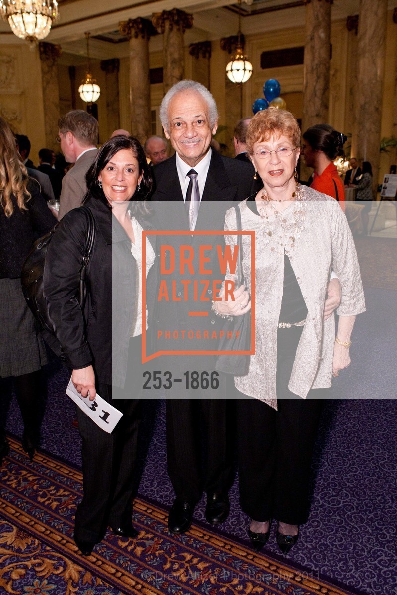 Deirdra Lieberman, Ray Taliaferro, Carol Fleming, COMMONWEALTH CLUB OF CALIFORNIA 23rd Annual Distinguished Citizen Award Dinner, US, March 15th, 2011, Photo #253-1866 Deirdra Lieberman, Ray Taliaferro, Carol Fleming, Photo #253-1866