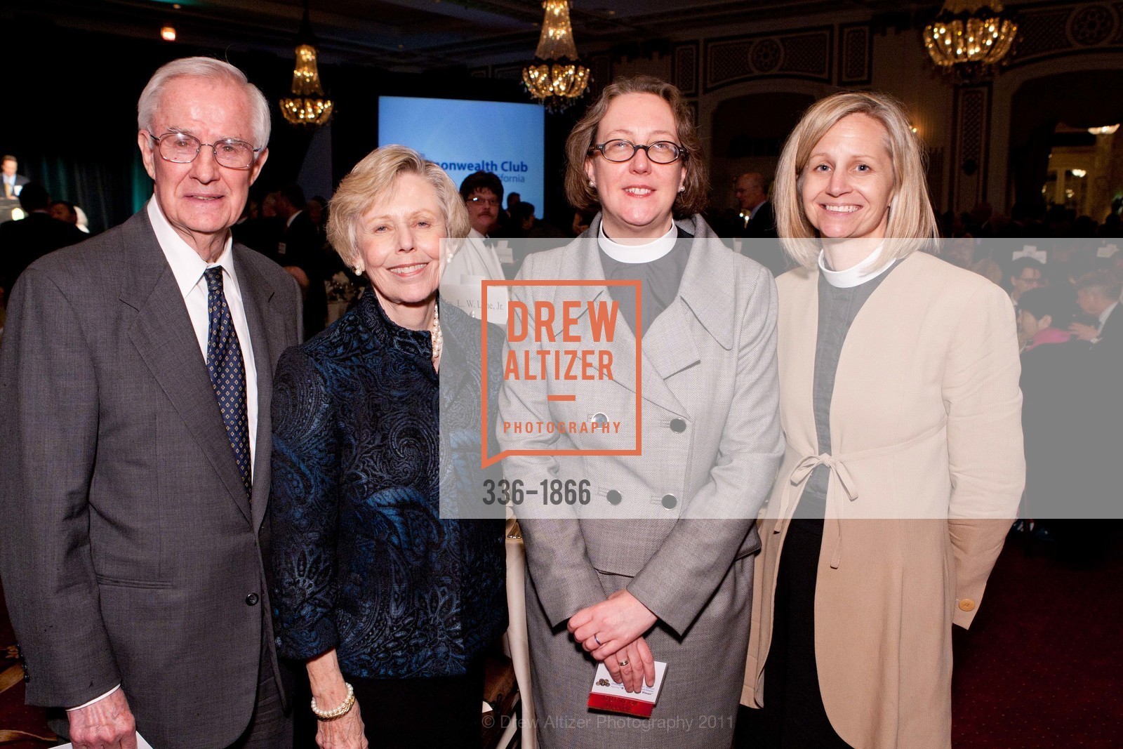 Art Gimbel, Carolyn Gimbel, Jan Shaw, Christine McSpadden, COMMONWEALTH CLUB OF CALIFORNIA 23rd Annual Distinguished Citizen Award Dinner, US, March 15th, 2011, Photo #336-1866 Art Gimbel, Carolyn Gimbel, Jan Shaw, Christine McSpadden, Photo #336-1866