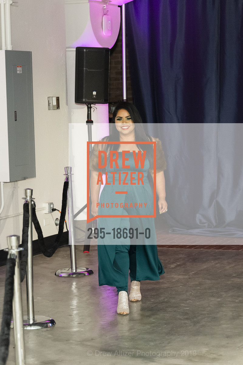 Ada Garcia, VenturaVie 2019 Inaugural Fundraiser, The Cannery. 2801 Leavenworth Street, June 13th, 2019, Photo #295-18691-0 Ada Garcia, Photo #295-18691-0