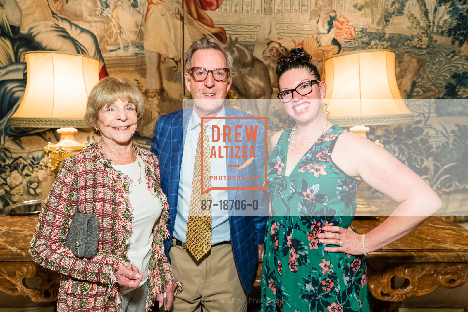 Shirley Davis, George Freeborn, Shauna Rosenblum, SFAI Hosts An Evening with Annie Leibovitz, Carolands. 565 Remillard Drive, Photo #87-18706-0 Shirley Davis, George Freeborn, Shauna Rosenblum, Photo #87-18706-0