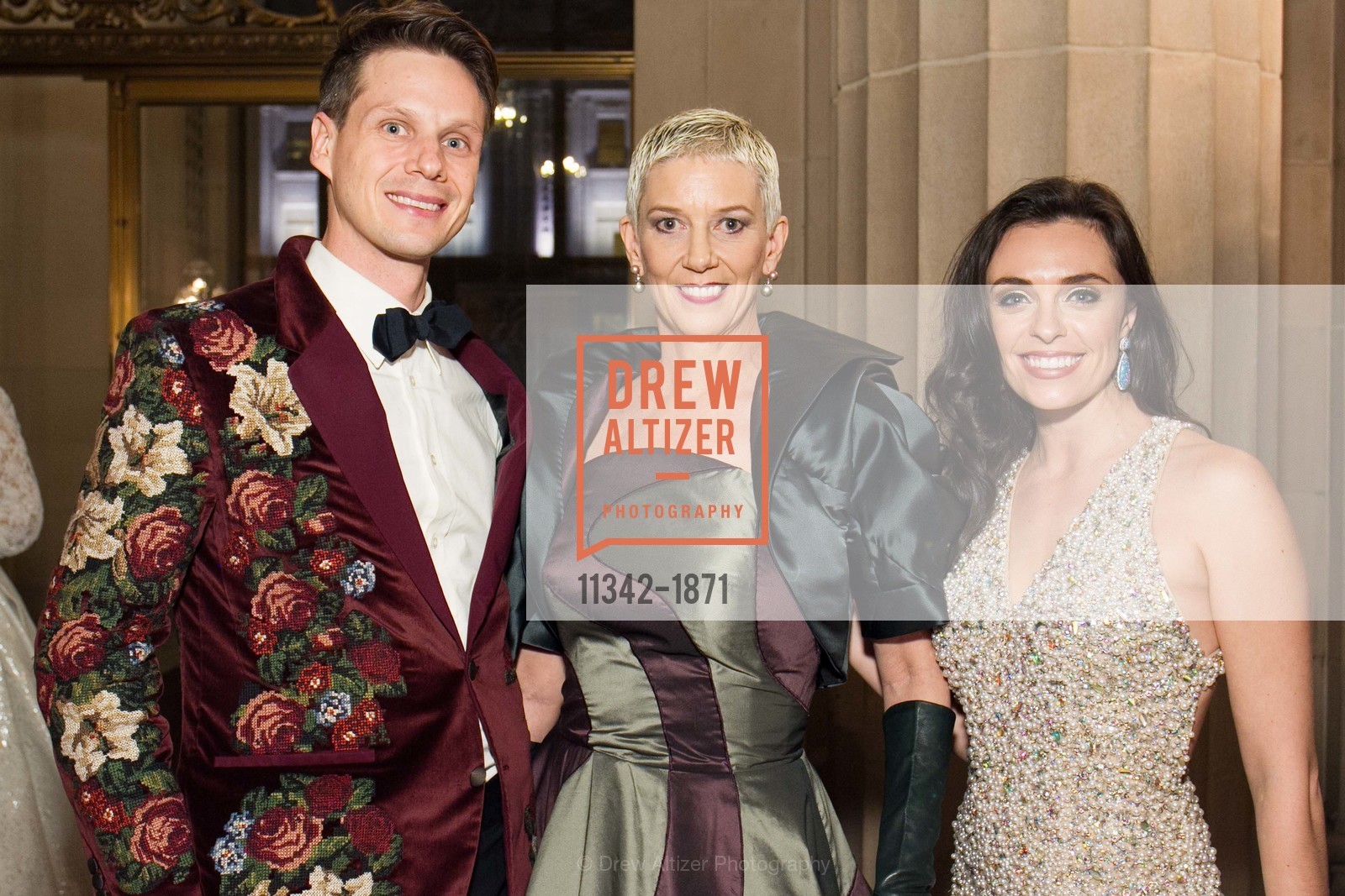 Luke Willis, Patricia Kelly, Shannon Rugani, San Francisco Ballet Opening Night Gala, San Francisco City Hall. 1 Dr Carlton B Goodlett Pl, San Francisco, CA 94102, Photo #11342-1871 Luke Willis, Patricia Kelly, Shannon Rugani, Photo #11342-1871