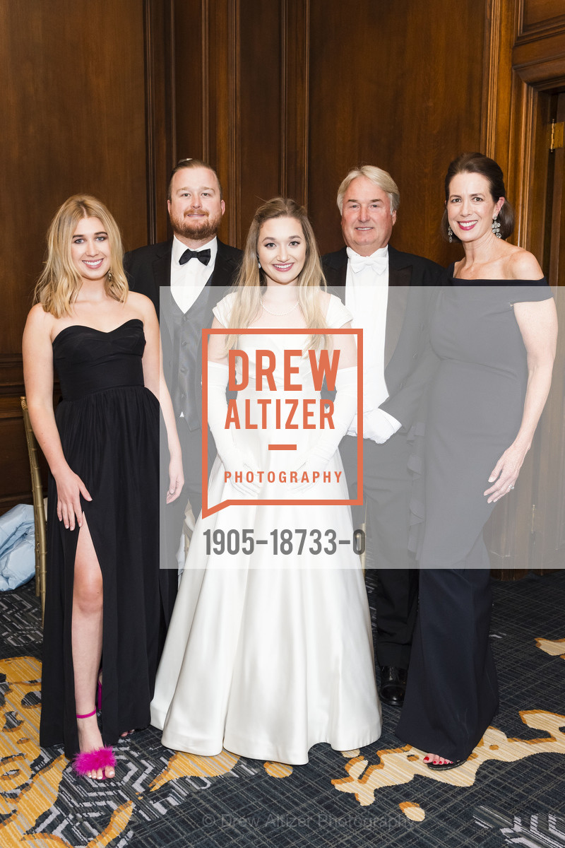 Dylan Ford, Houston Ford, Regan Taylor Ford, John Ford, Wynne Ford, San Francisco Debutante Ball 2019, Westin St. Francis, Photo #1905-18733-0 Dylan Ford, Houston Ford, Regan Taylor Ford, John Ford, Wynne Ford, Photo #1905-18733-0