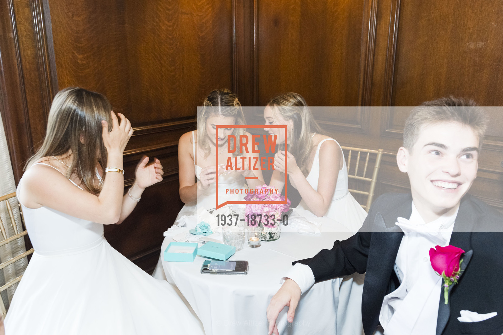 Annabel Headley Mack, Rebecca Ann Cami, Sophie Diane Mack, John Cyrus Dahlem, San Francisco Debutante Ball 2019, Westin St. Francis, Photo #1937-18733-0 Annabel Headley Mack, Rebecca Ann Cami, Sophie Diane Mack, John Cyrus Dahlem, Photo #1937-18733-0