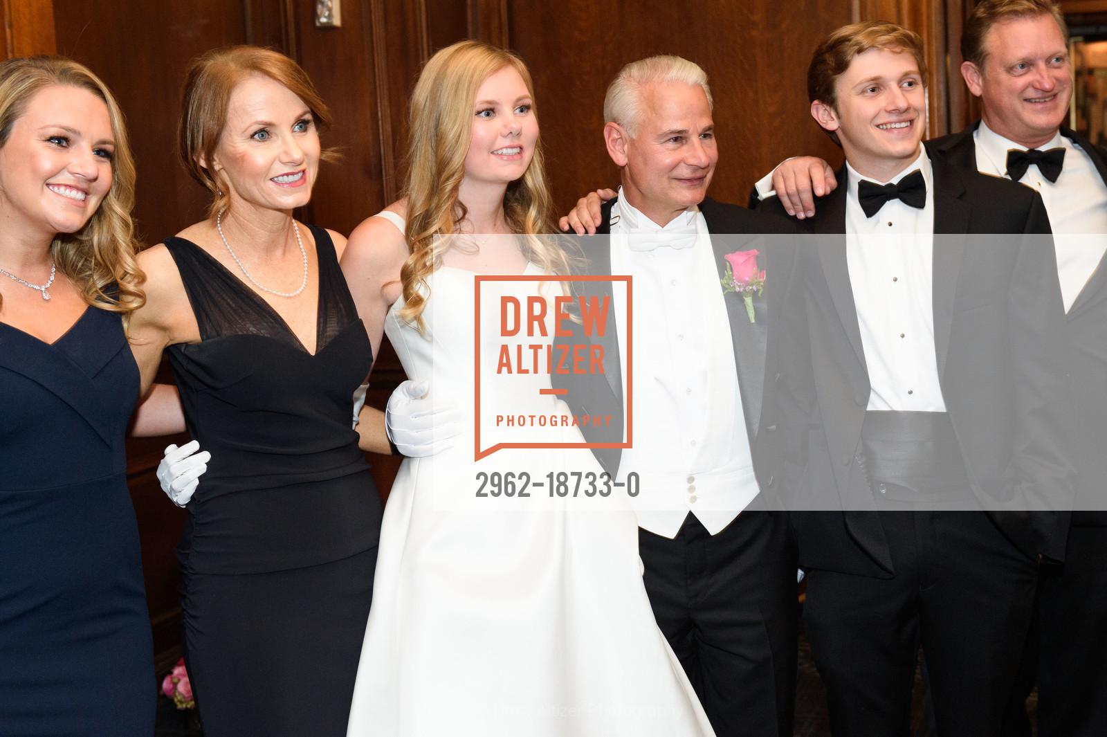 Sarah Brown, Kathleen Brown, Molly Elizabeth Brown, Patrick Giamanco, Robert Bertain, San Francisco Debutante Ball 2019, Westin St. Francis, Photo #2962-18733-0 Sarah Brown, Kathleen Brown, Molly Elizabeth Brown, Patrick Giamanco, Robert Bertain, Photo #2962-18733-0