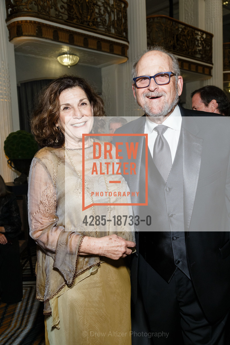 Karen Frankel, Dr. Lorry Frankel, San Francisco Debutante Ball 2019, Westin St. Francis, Photo #4285-18733-0 Karen Frankel, Dr. Lorry Frankel, Photo #4285-18733-0