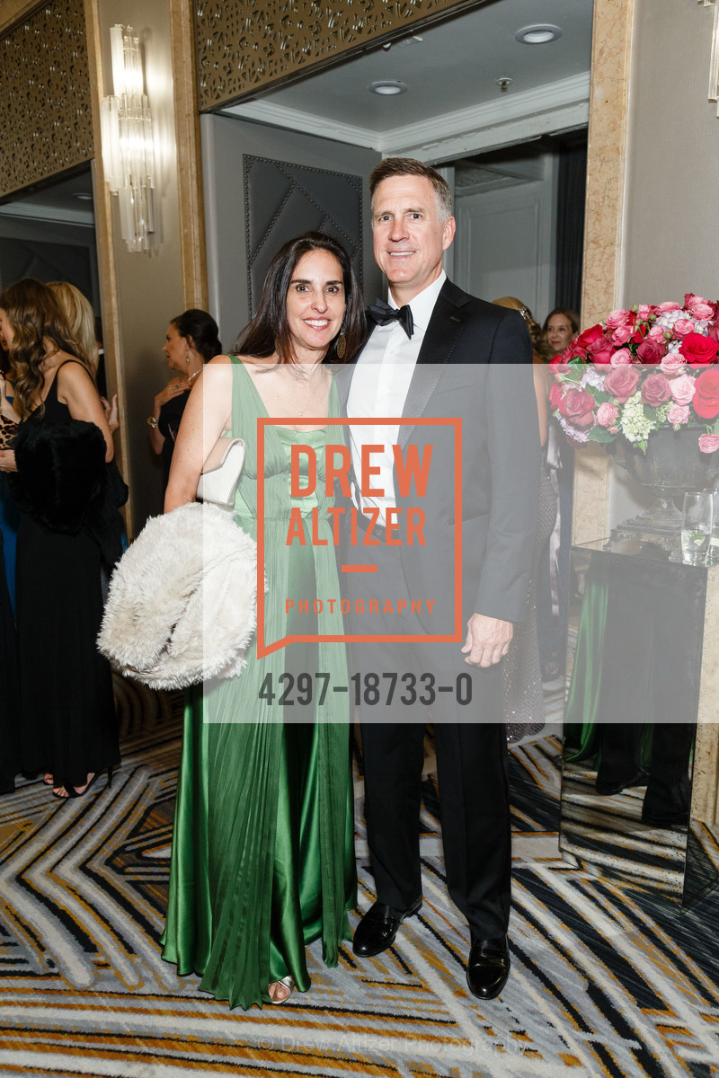 Monica Dahlem, Shawn Dahlem, San Francisco Debutante Ball 2019, Westin St. Francis, Photo #4297-18733-0 Monica Dahlem, Shawn Dahlem, Photo #4297-18733-0