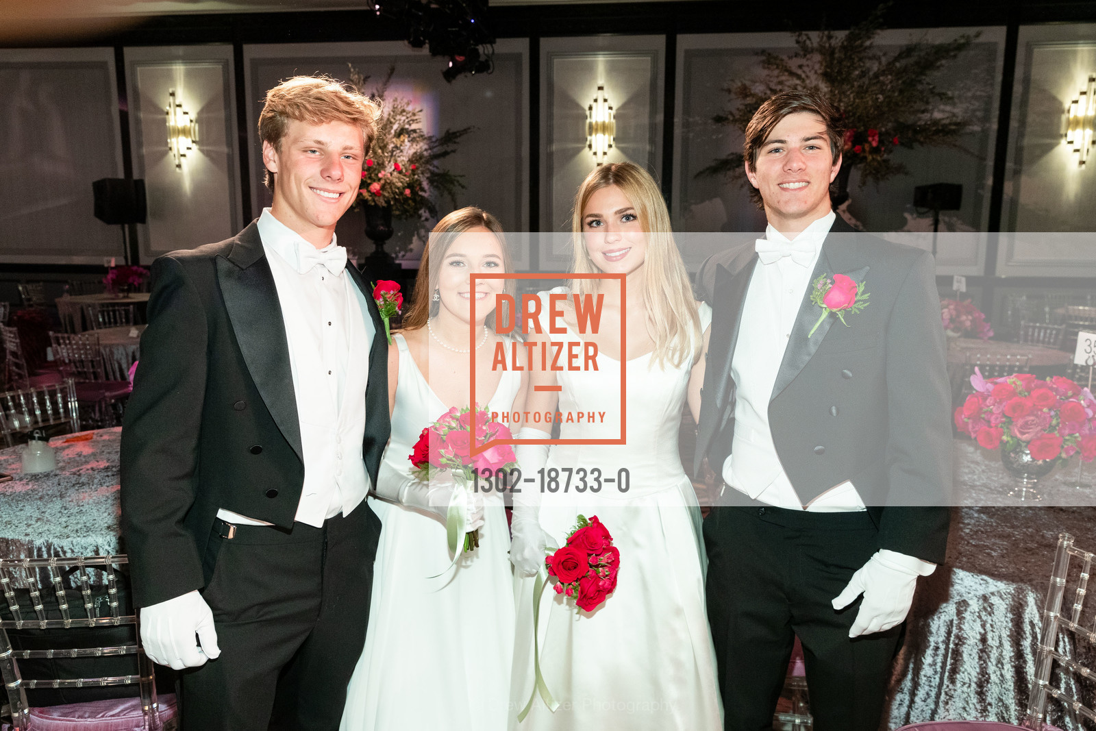 Jack James Robertson, Annabel Headley Mack, Evelyn Elizabeth Williams Plam, Mario David Hemann, San Francisco Debutante Ball 2019, Westin St. Francis, Photo #1302-18733-0 Jack James Robertson, Annabel Headley Mack, Evelyn Elizabeth Williams Plam, Mario David Hemann, Photo #1302-18733-0