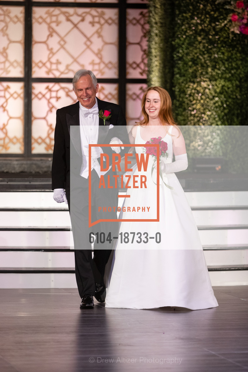 Barton Gordon, Peyton Margaret Gordon, San Francisco Debutante Ball 2019, Westin St. Francis, Photo #6104-18733-0 Barton Gordon, Peyton Margaret Gordon, Photo #6104-18733-0